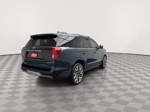 Certified 2025 Ford Expedition Platinum w/ Platinum Ultimate Package AWD/4WD image 45