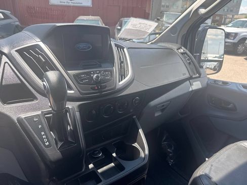 Used 2018 Ford Transit 350 XLT RWD image 10
