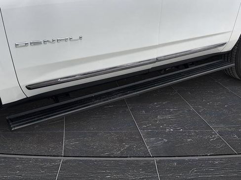 Used 2024 GMC Yukon XL Denali Ultimate image 41