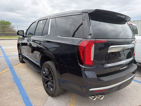 Used 2023 GMC Yukon Denali image 9