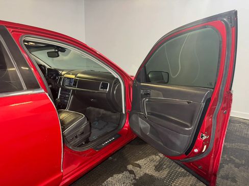 Used 2012 Lincoln MKZ AWD image 24