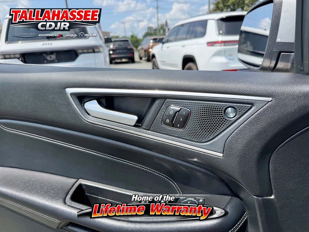 Used 2024 Ford Edge Titanium AWD/4WD image 22