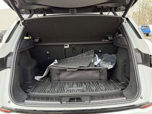 Used 2026 Land Rover Range Rover Evoque S image 15