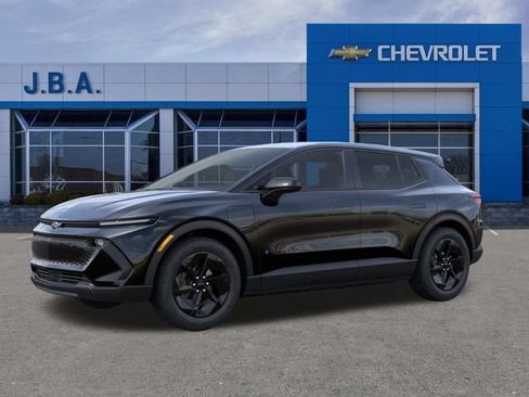 New 2026 Chevrolet Equinox EV LT w/ Comfort Package FWD image 2