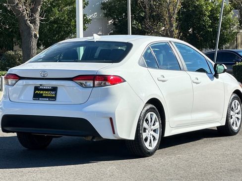 Used 2024 Toyota Corolla LE image 4
