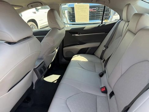 Used 2023 Toyota Camry XSE FWD image 6
