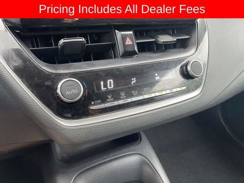 Used 2024 Toyota Corolla LE FWD image 34