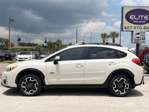 Used 2016 Subaru Crosstrek 2.0i Premium AWD/4WD image 2