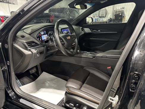 Used 2026 Cadillac CT4 Sport w/ LPO, ONYX Package AWD/4WD image 9