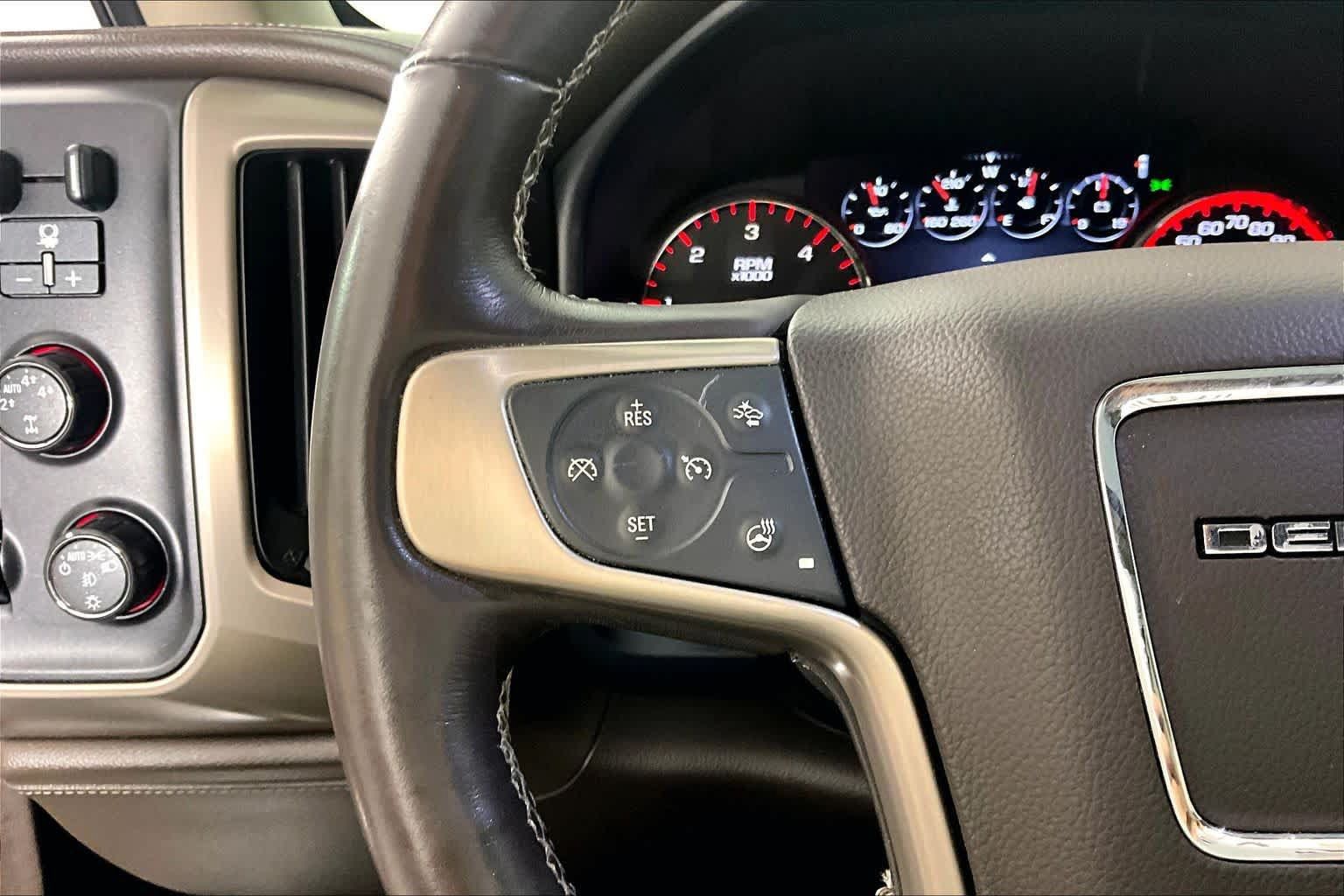 Used 2015 GMC Sierra 1500 Denali AWD/4WD image 22