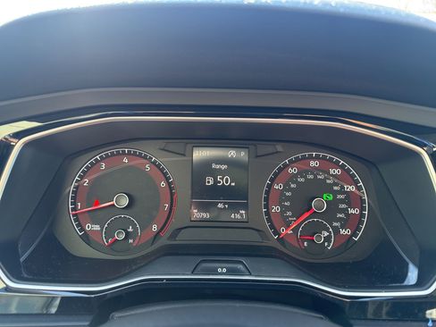 Used 2020 Volkswagen Jetta SE w/ SE Cold Weather Package image 10