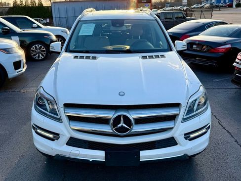 Used 2016 Mercedes-Benz GL 450 4MATIC image 2