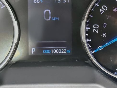 Used 2022 Toyota RAV4 XLE w/ XLE Grade Weather Package AWD/4WD image 44