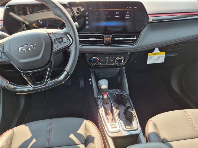 Used 2025 Chevrolet TrailBlazer RS w/ Driver Confidence Package FWD image 15