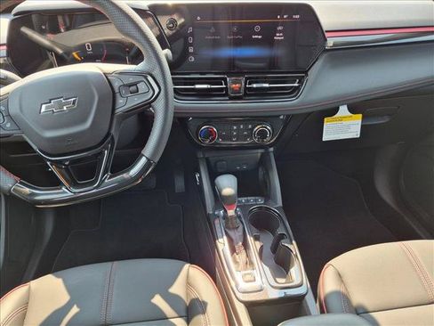 Used 2025 Chevrolet TrailBlazer RS w/ Driver Confidence Package FWD image 15