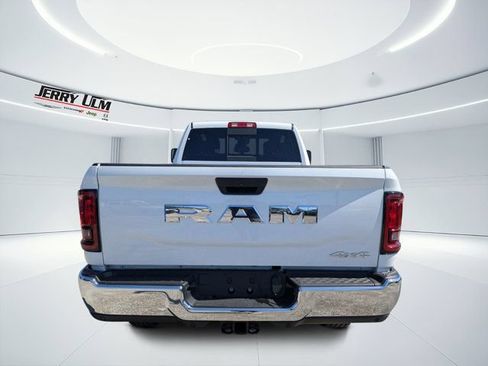 New 2026 RAM 2500 Tradesman AWD/4WD image 4