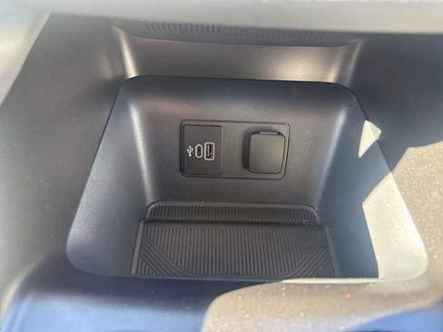 New 2026 Ford Explorer Active w/ Active Comfort Package image 35