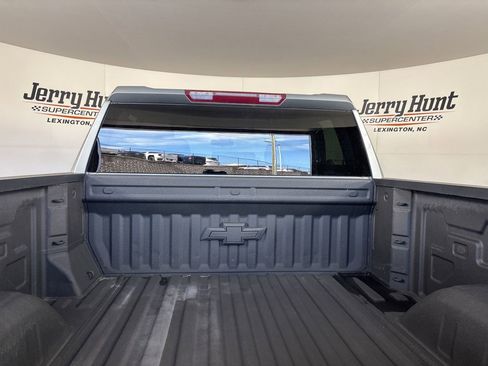 Used 2023 Chevrolet Silverado 1500 LT w/ Protection Package AWD/4WD image 23