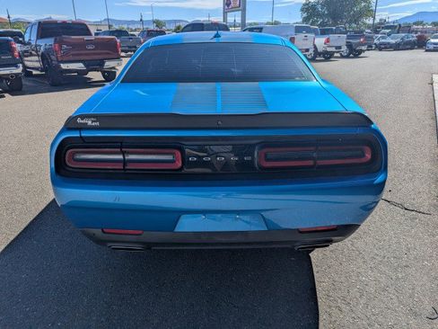 Used 2016 Dodge Challenger SXT Plus RWD image 4