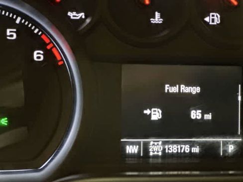 Used 2020 Chevrolet Silverado 2500 Custom w/ Custom Value Package image 16