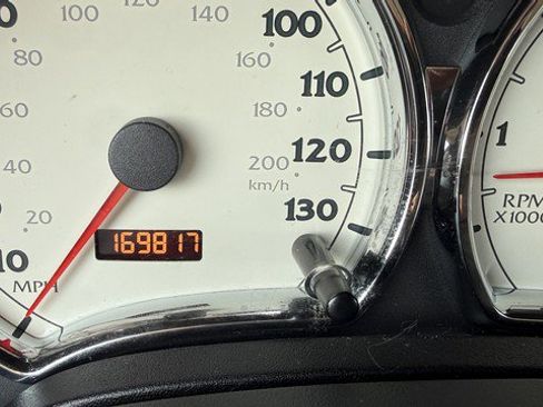 Used 2007 Saturn Vue 2WD image 17