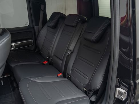 Used 2026 Mercedes-Benz G 550 image 15