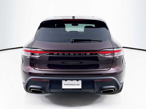 Certified 2026 Porsche Macan AWD/4WD image 10