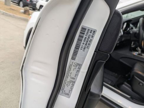 Used 2022 Jeep Grand Cherokee Limited image 38