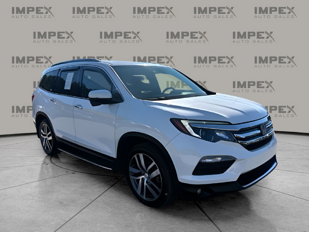 Used 2017 Honda Pilot Touring image 7