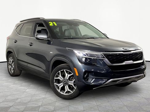 Used 2021 Kia Seltos EX AWD/4WD image 3