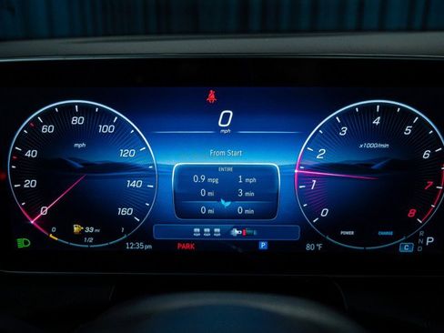 New 2026 Mercedes-Benz GLC 300 4MATIC image 16