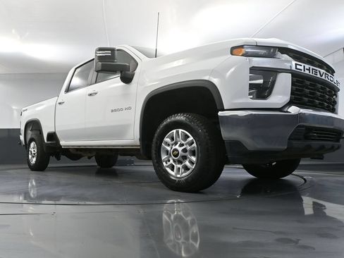 Used 2023 Chevrolet Silverado 2500 LT AWD/4WD image 54