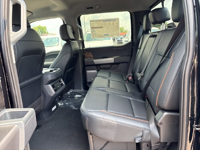 New 2026 Ford F250 Lariat w/ Black Appearance Package AWD/4WD image 20