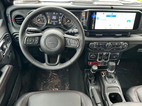 New 2026 Jeep Wrangler Unlimited Rubicon image 13