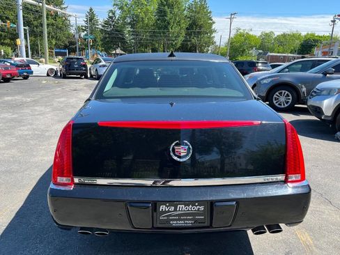 Used 2011 Cadillac DTS Limousine FWD image 4