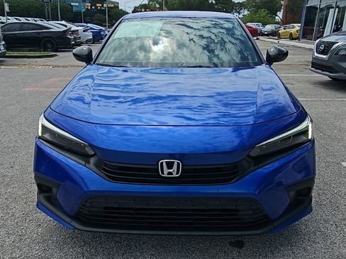 Used 2023 Honda Civic Sport image 2