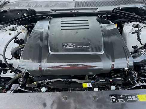 Used 2023 Land Rover Defender 110 S AWD/4WD image 27
