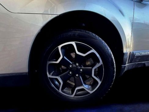 Used 2014 Subaru Outback 2.5i AWD/4WD image 18