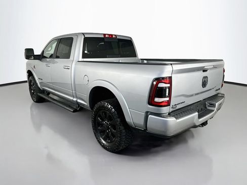 Used 2023 RAM 2500 Limited w/ Night Edition AWD/4WD image 5