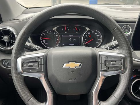 Used 2024 Chevrolet Blazer LT w/ Convenience Package FWD image 15