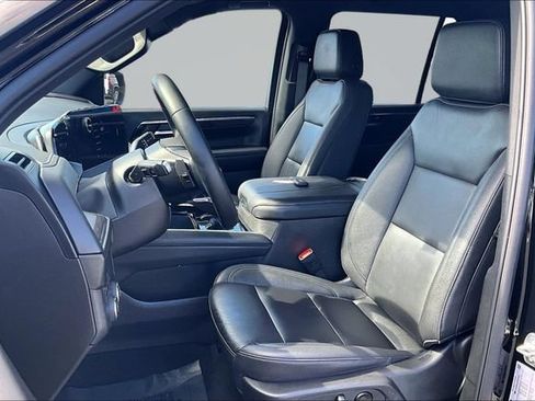 Used 2025 Chevrolet Tahoe LT AWD/4WD image 24