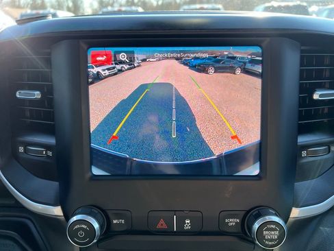 Used 2023 RAM 2500 Big Horn w/ Level 1 Equipment Group image 27