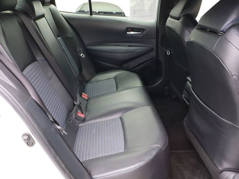 Used 2021 Toyota Corolla XSE FWD image 39