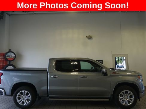 Used 2023 Chevrolet Silverado 1500 LTZ w/ LTZ Premium Package AWD/4WD image 2