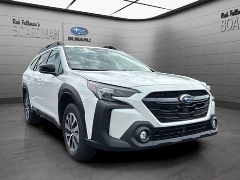 Used 2024 Subaru Outback Premium AWD/4WD image 2