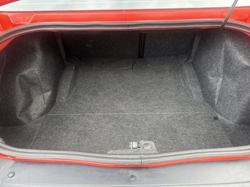 Used 2022 Dodge Challenger R/T w/ Plus Package image 10