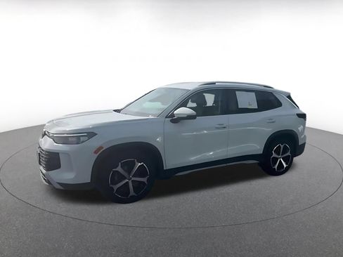 Used 2026 Volkswagen Tiguan SE FWD image 8