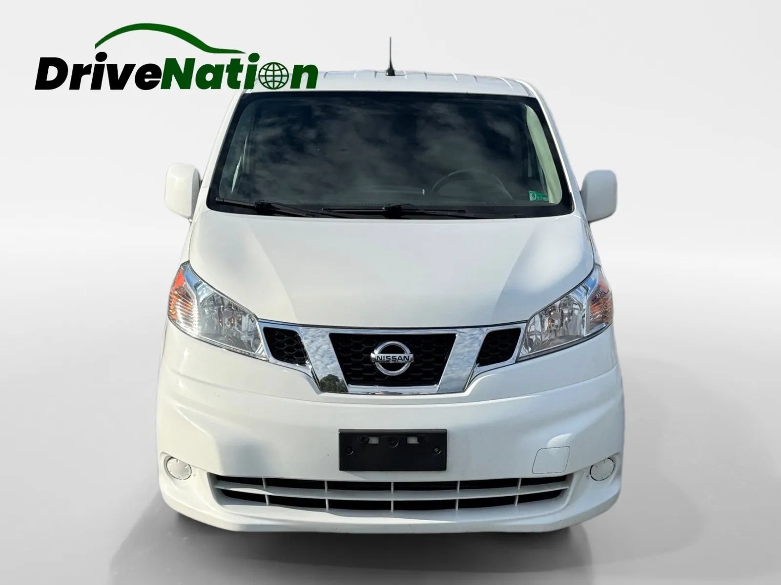 Used 2019 Nissan NV200 SV FWD image 2