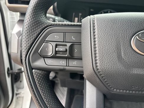 New 2026 Toyota Tacoma SR5 AWD/4WD image 16