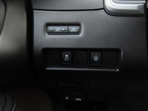 Used 2024 Nissan Murano SV w/ SV Midnight Edition Package image 37